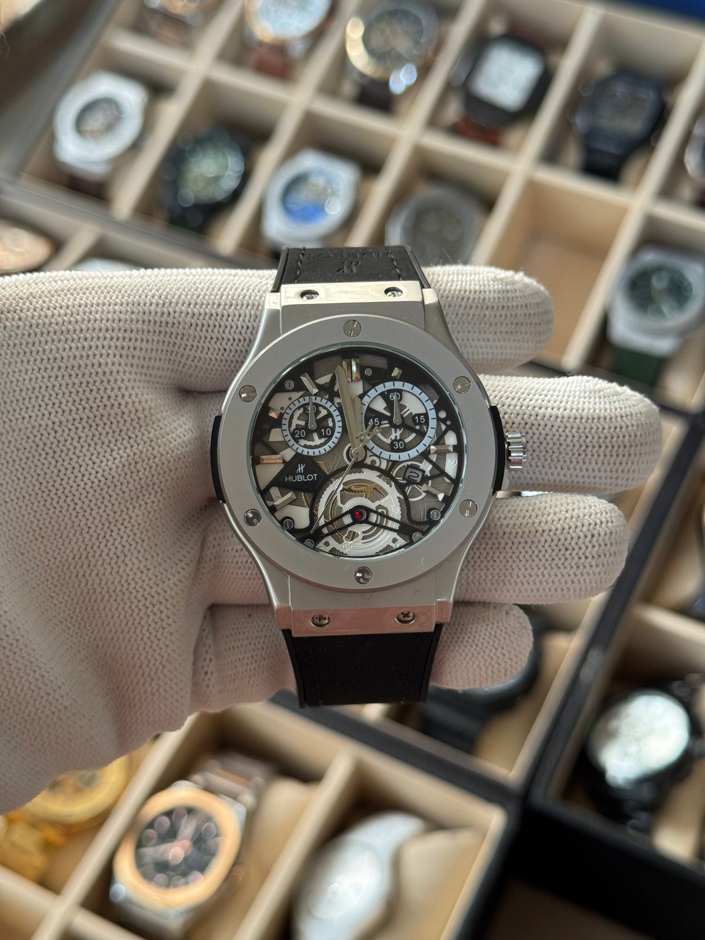 HUBLOT Leather Strap Watch With Date