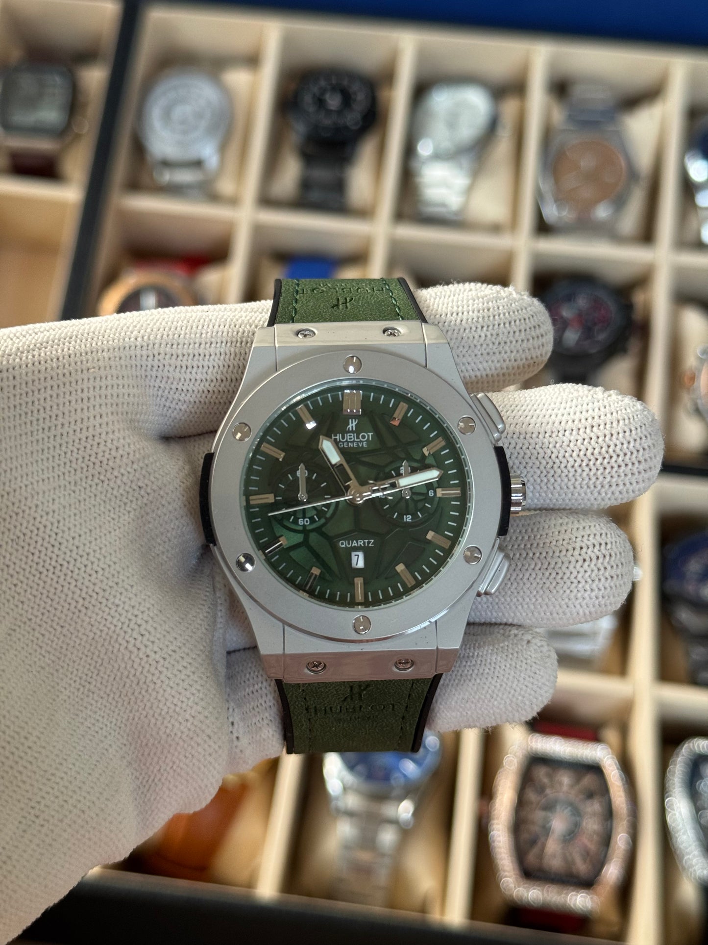 HUBLOT Leather Strap Watch With Date