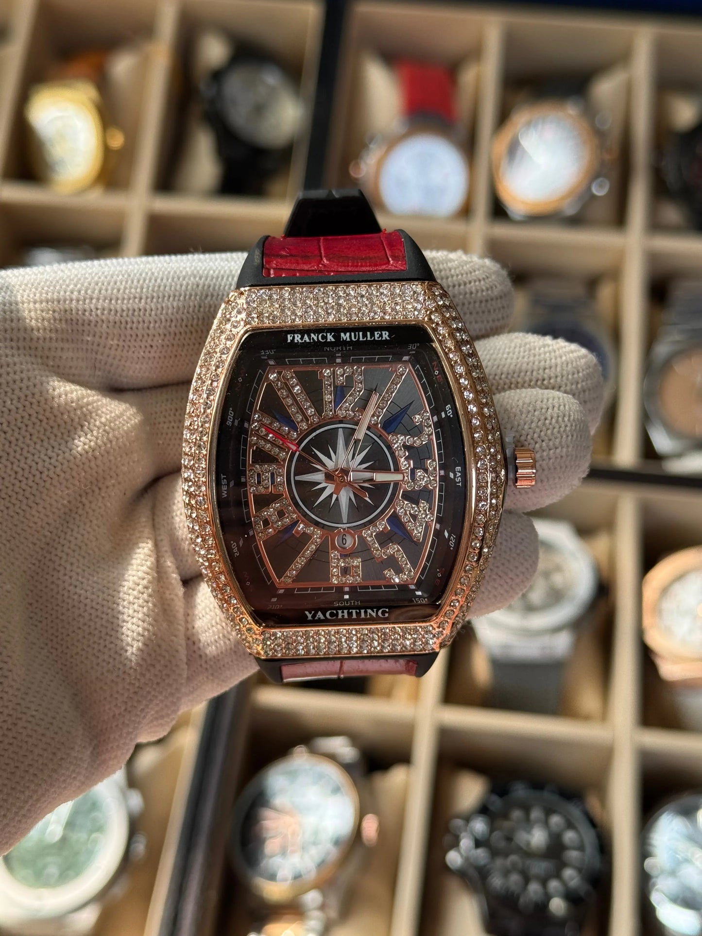 FRANCK MULLER Watch With Date Oman online store