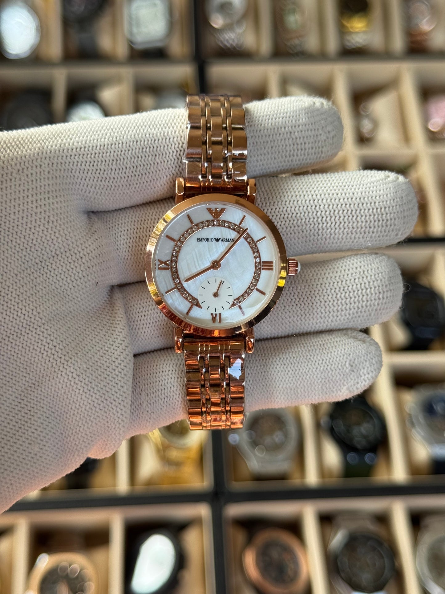 EMPORIO ARMANI Stylish White Dial Watch With Box