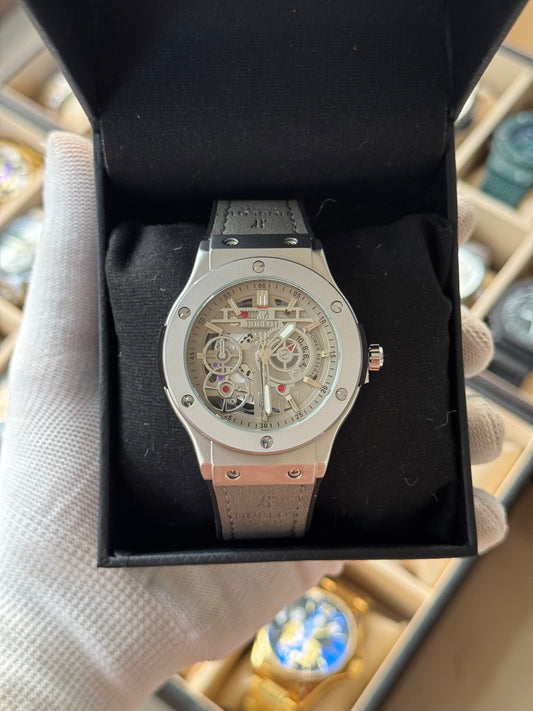 HUBLOT Leather Strap Watch With Date