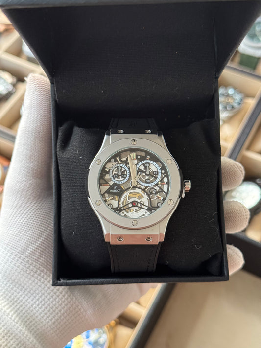 HUBLOT Leather Strap Watch With Date