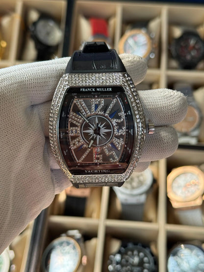 FRANCK MULLER Watch With Date Oman online store
