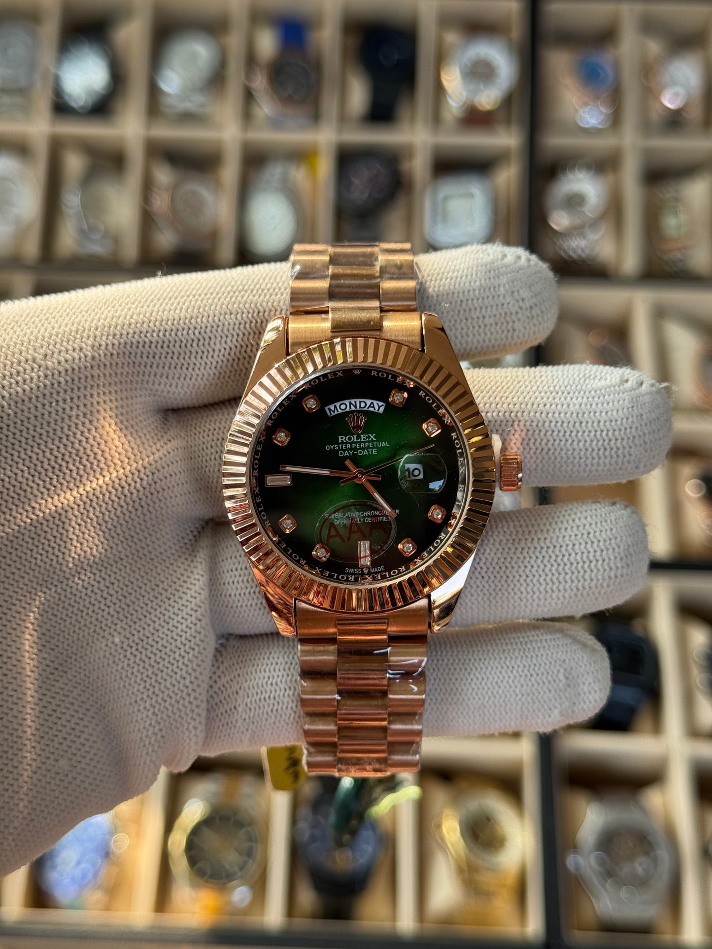 ROLEX Luxury Watch , Stainless Steel Heavy case& Golden Band ,green dial, for Man & Woman With Box