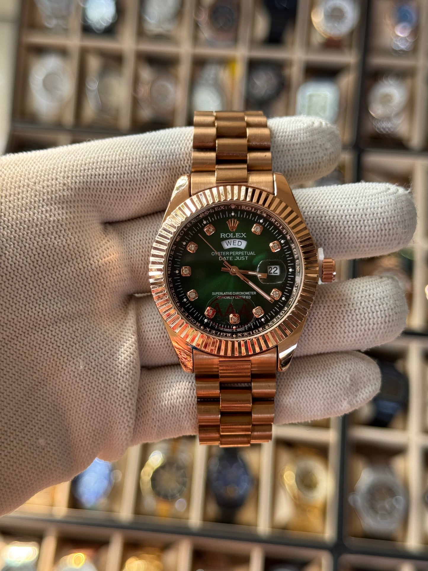 ROLEX Stylish Date Just Green Dial Watch
