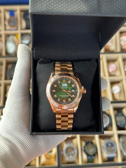 ROLEX Stylish Date Just Green Dial Watch