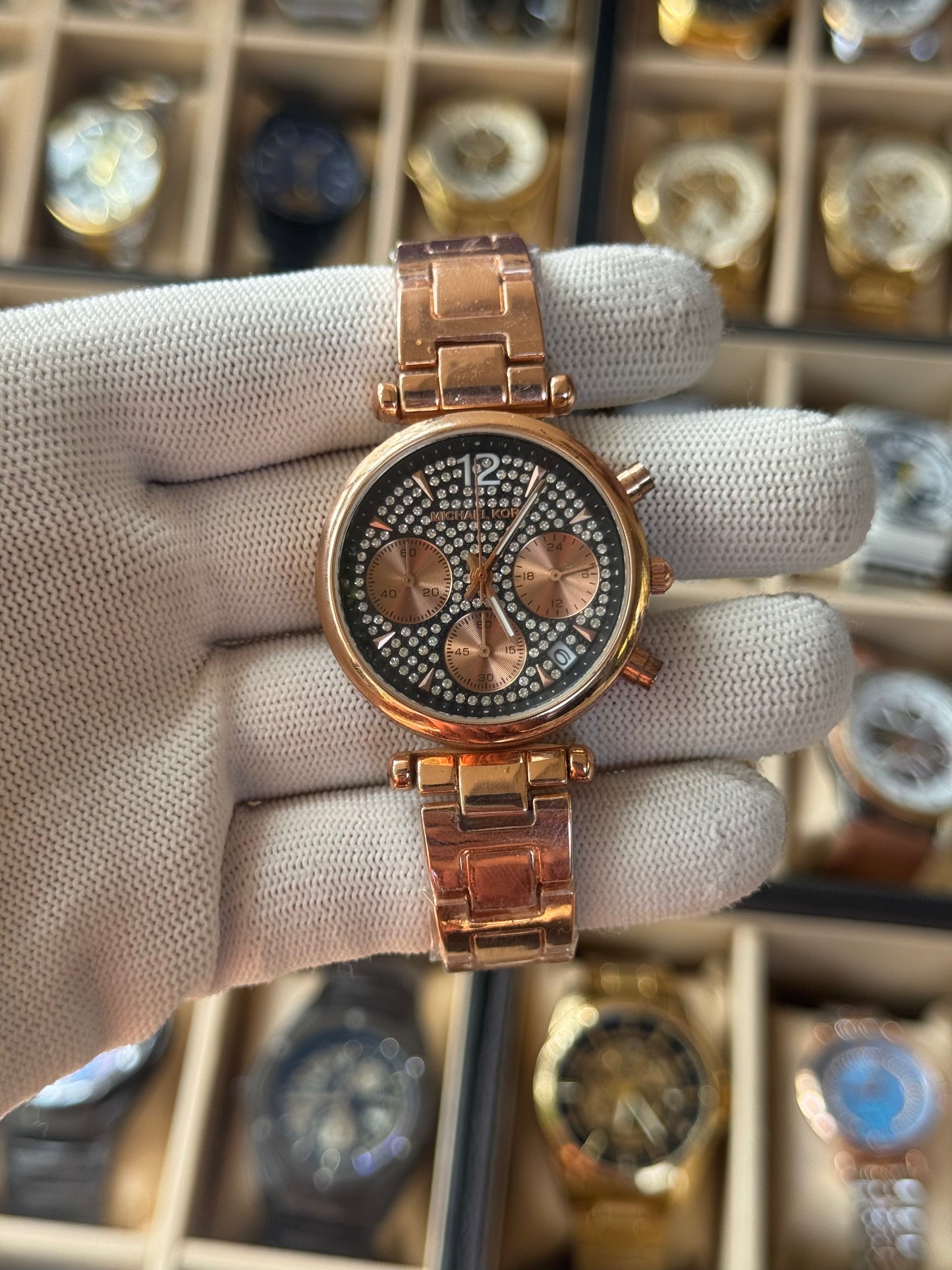 MICHAEL KORS Stylish RoseGold White Stone Watch